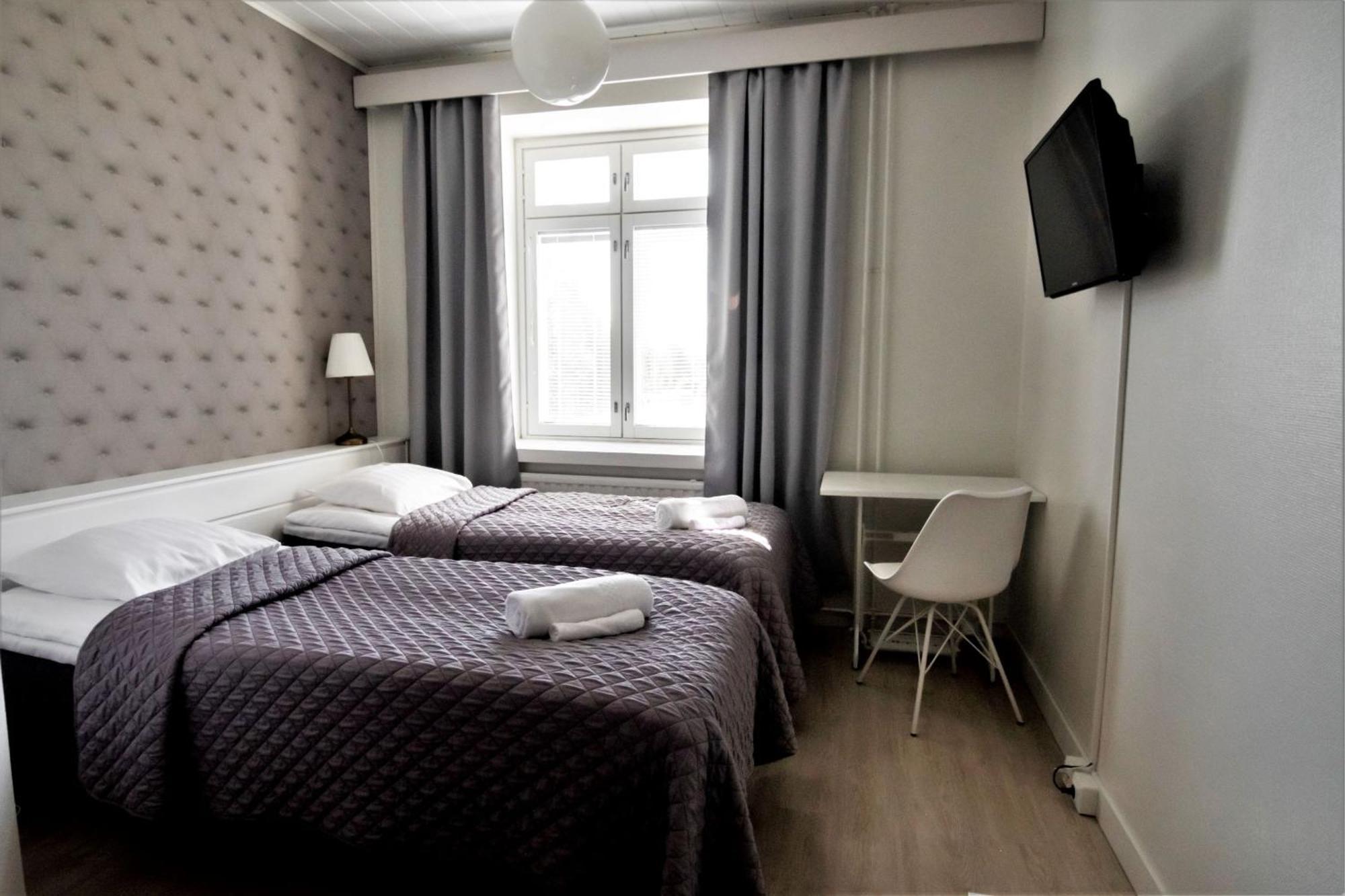 Ik Hotel & Camping Keuruu Cameră foto